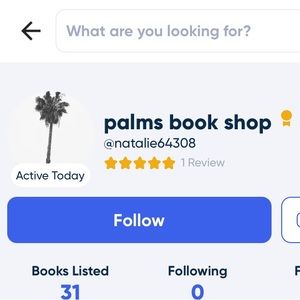 Selling my books at pango books 📚